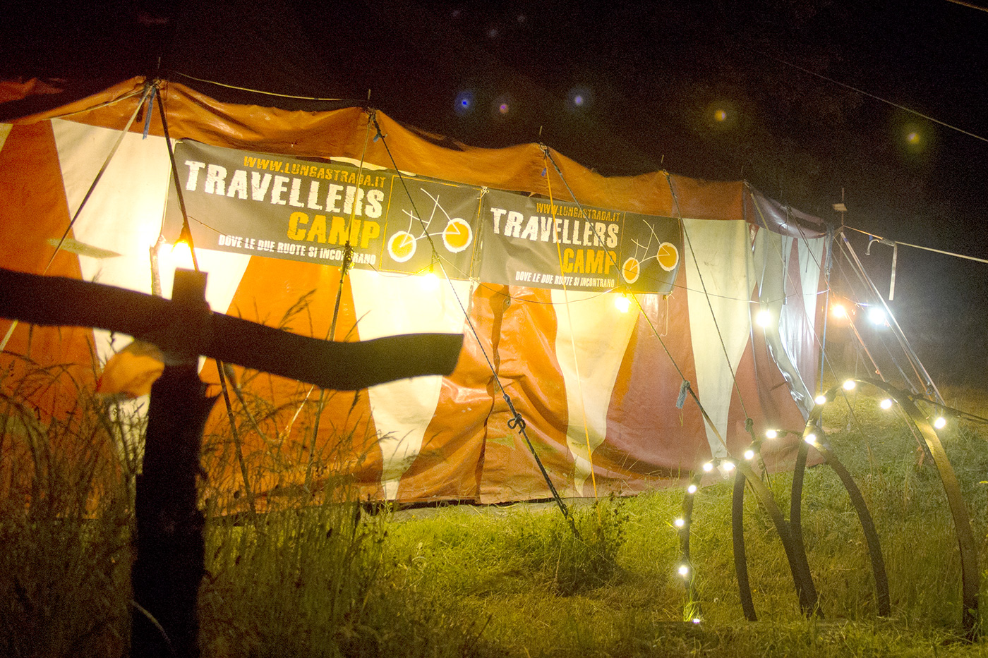 Travellers Camp 2016, le presentazioni dei viaggiatori nel tendone