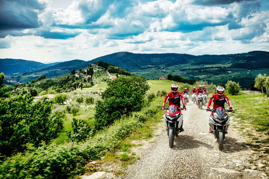 Ducati Riding Academy, esperienze e corsi di guida 2018