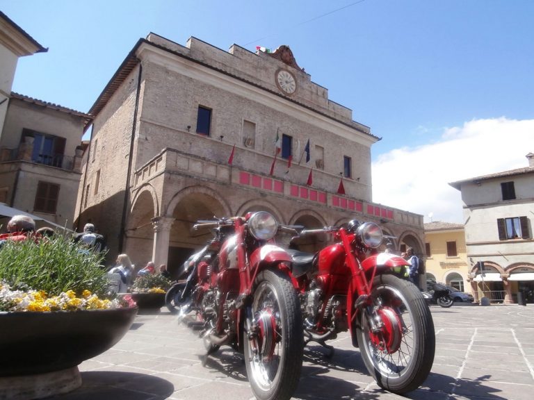Borghi in Moto MaxiMoto Group di Terni Wonder Umbria