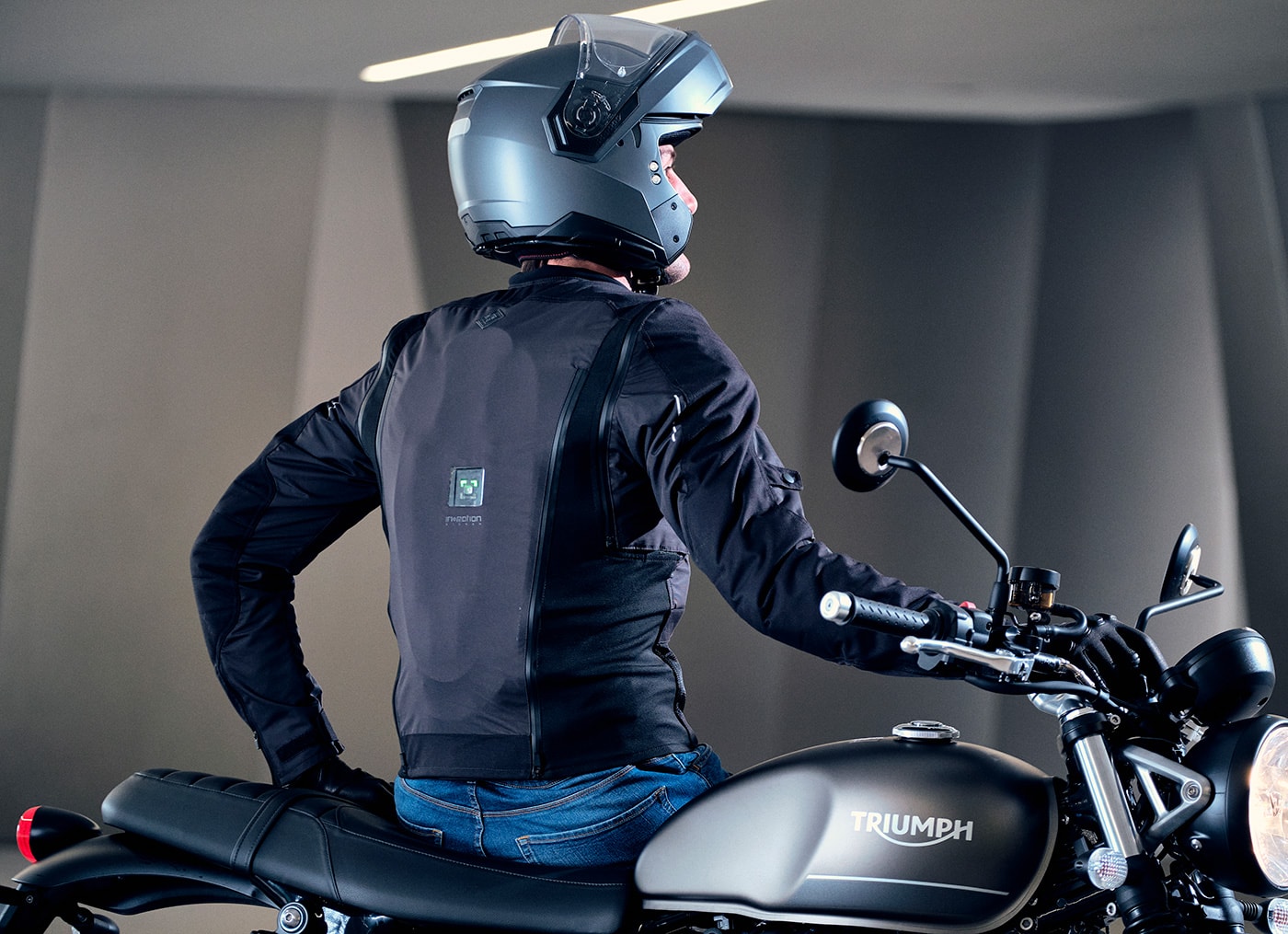C-Protect Air, il gilet-airbag di Bering - Motociclismo